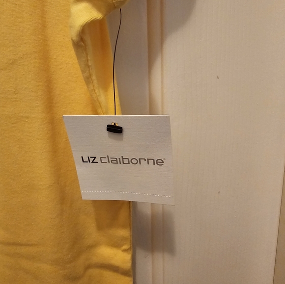 NWT Liz Claiborne Sunlight Yellow T-Shirt - XXL - Picture 4 of 5